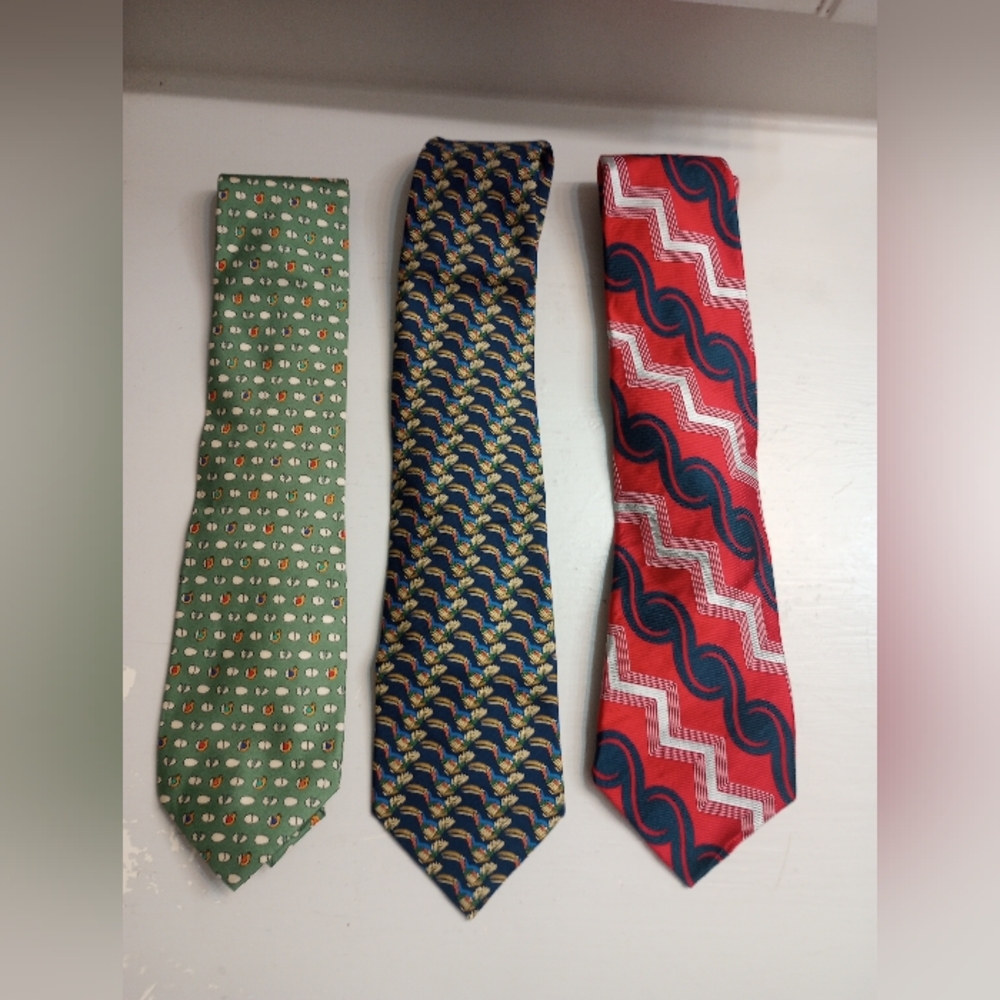 Salvatore Ferragamo, Burberry And Karl Lagerfeld Bundle Of 3 Men's Ties - Picture 1 of 9